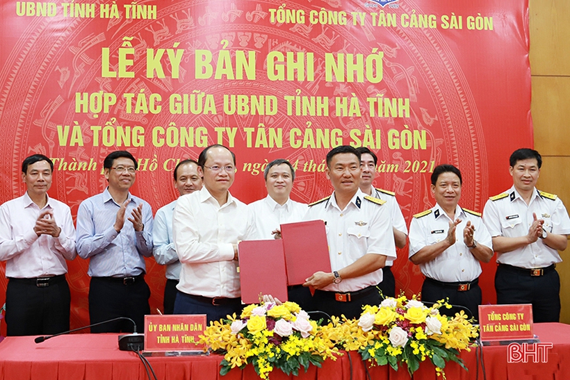 Đánh thức tiềm năng Hà Tĩnh – kết nối liên vùng, phát triển thị trường Việt Lào