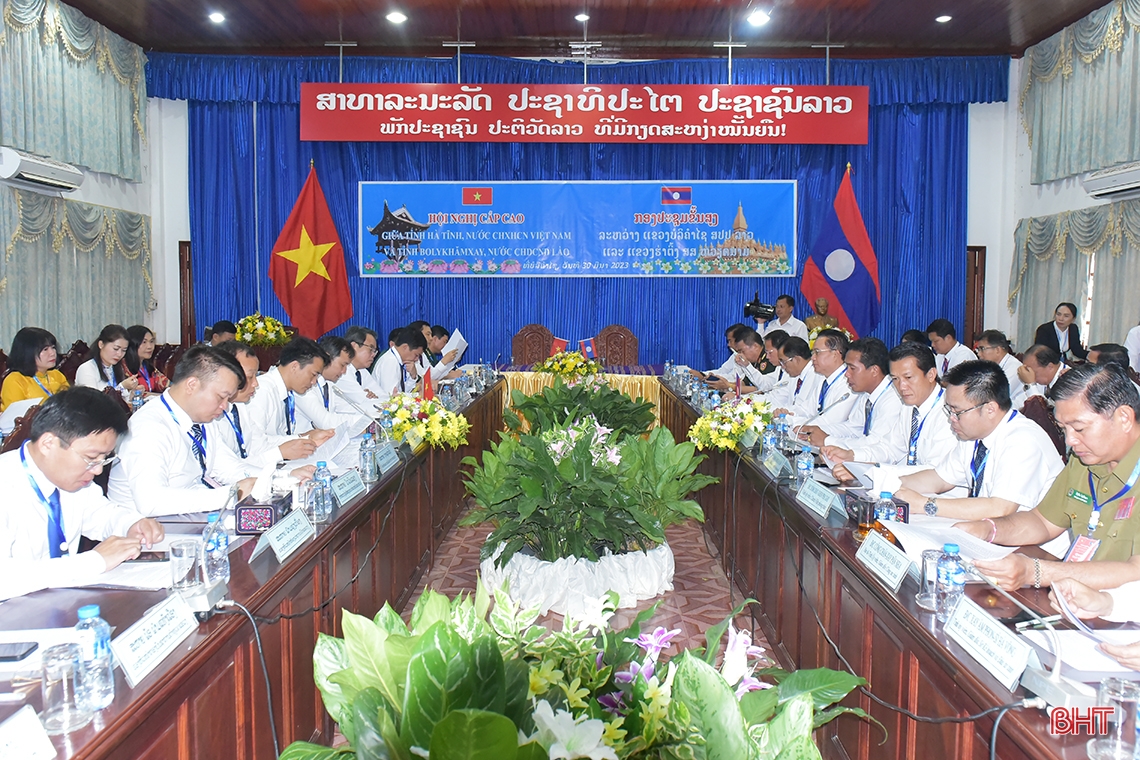 Hà Tĩnh và Bolikhămxay phấn đấu trở thành điển hình hợp tác hữu nghị, truyền thống Việt - Lào