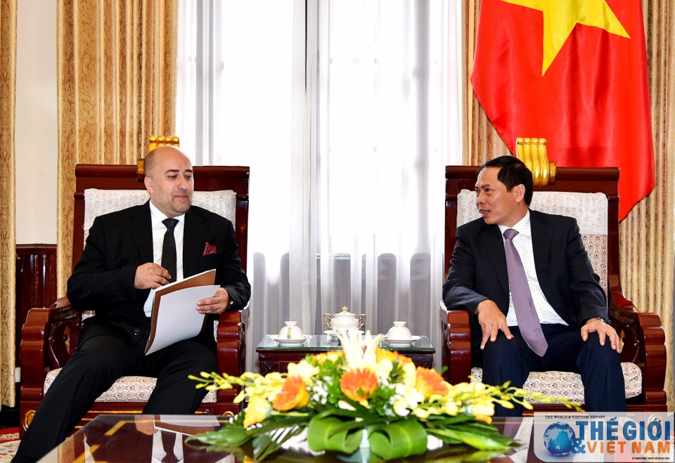 Thứ trưởng Ngoại giao Bùi Thanh Sơn tiếp Đại sứ Macedonia chào từ biệt