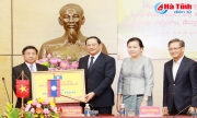 Phó Thủ tướng Chính phủ Lào tham quan Cảng Vũng Áng