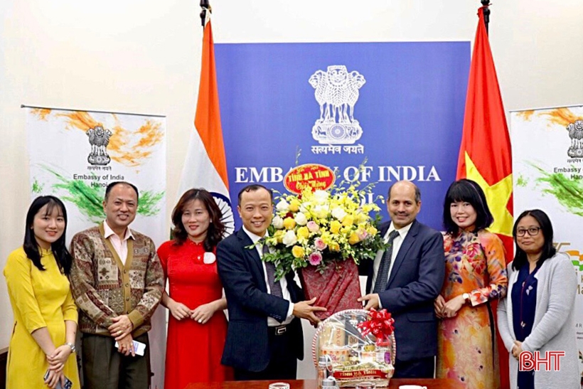 Tăng cường kết nối giữa Hà Tĩnh với các đối tác thông qua đại sứ quán các nước và tổ chức quốc tế tại Việt Nam